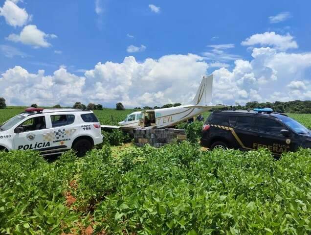 Avi&atilde;o de empres&aacute;rio de MS apreendido em SP levava 528 quilos de coca&iacute;na