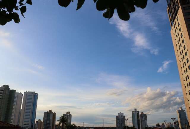 Sol aparece, mas previsão é de mais chuva à tarde em MS