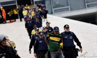 Investigados terão os passaportes cancelados. (Foto: Ueslei Marcelino/Agência Brasil)