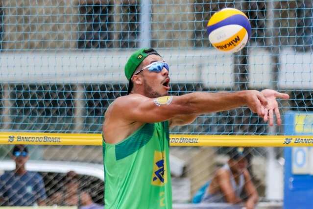 Dupla com atleta de MS fica em 3&ordf; no Sul-Americano de v&ocirc;lei de praia