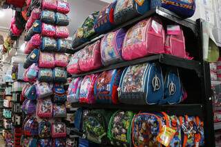 Grande variedade de mochilas a partir de R$ 27,99. (Foto: Divulgação)