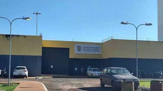 Presos alegam que policiais chegaram para revista geral, mas negam motim