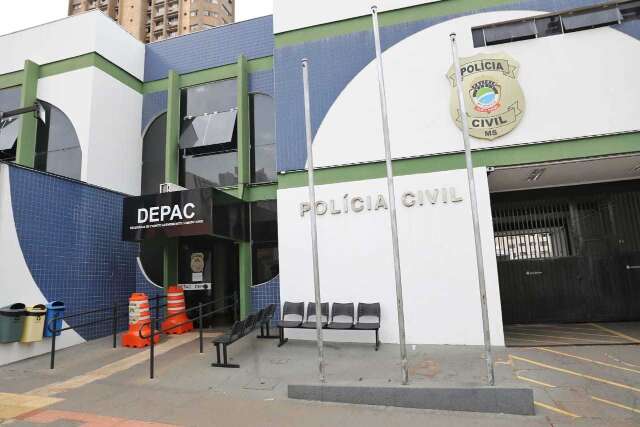 Tia e sobrinho levam calote ap&oacute;s comprar carro pela internet