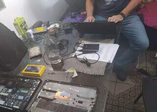 PF recolhe arquivos na Capital em operação contra abuso sexual infantil PF recolhe arquivos na Capital em operação contra abuso sexual infantil