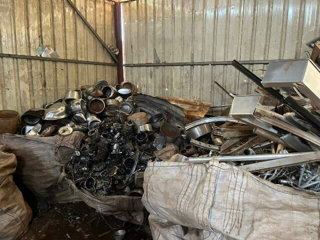 Com 30 viaturas pela Capital, opera&ccedil;&atilde;o visa impedir roubo de fios de cobre