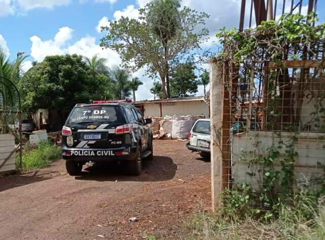 Grupo de 6 pessoas &eacute; preso com 600 kg de fios de cobre durante opera&ccedil;&atilde;o
