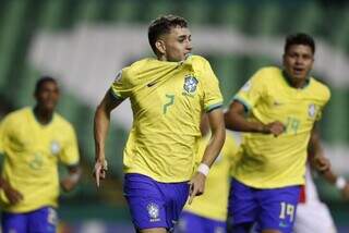 Luis Guilherme abriu o placar para a seleção. (Foto: Rafael Ribeiro/@CBF no Twitter)