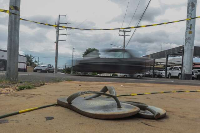 Homem &eacute; encontrado morto em p&aacute;tio de posto de combust&iacute;veis