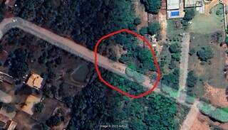 Imagem do Google mostra estrada SE 1 e ponto destaca onde ficava a nascente do Pedregulho. (Foto: Reprodução)
