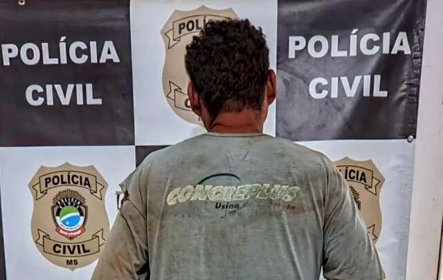 B&ecirc;bado, homem mata colega a facada ap&oacute;s briga em alojamento