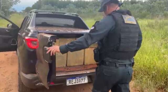 Traficante abandona ve&iacute;culo em movimento durante persegui&ccedil;&atilde;o 