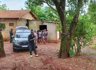 Casa onde corpo de Amenadabe Machado Maciel foi encontrado hoje de manhã (Foto: Adilson Domingos)