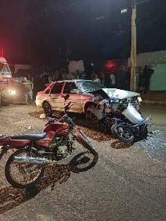 Motociclista sofre fratura no f&ecirc;mur em acidente de tr&acirc;nsito no Bairro Colibri I
