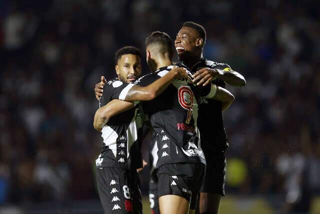Vasco surpreende e vence o Resende em partida do Campeonato Carioca