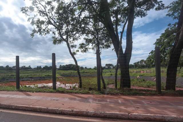 Prefeitura p&otilde;e &agrave; venda &aacute;rea por R$ 2,2 milh&otilde;es no Parque dos Poderes
