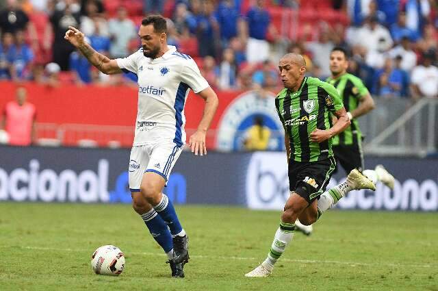 Am&eacute;rica-MG vence o Cruzeiro por 1 a 0 no cl&aacute;ssico disputado em Bras&iacute;lia 