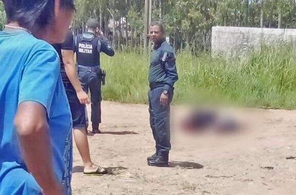 Pol&iacute;cia acha comprovante de dep&oacute;sito de R$ 125 mil no carro de homem executado