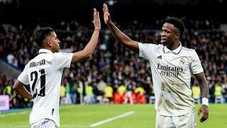 Os craques brasileiros Rodrygo e Vinícius Jr serão titulares hoje. (Foto: Divulgação/Real Madrid)