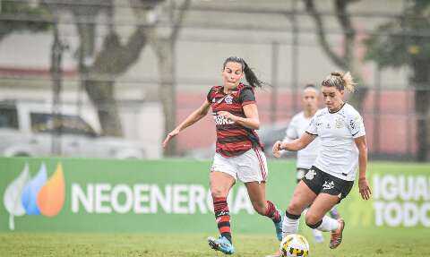 Corinthians goleia Flamengo e conquista bicampeonato da Supercopa feminina  - Superesportes