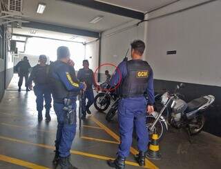Servidora paulista é encontrada por guardas na Praça Aquidauana Servidora paulista é encontrada por guardas na Praça Aquidauana