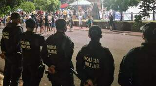 Em noite de Carnaval, 53 motoristas s&atilde;o notificados e 2 motos recolhidas 