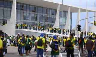 Atos antidemocráticos de 8 de janeiro, em Brasília. (Foto: Marcelo Casal Jr./Agência Brasil)