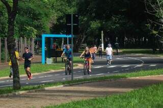 Fora da hora de rush de ciclistas, Parque dos Poderes tem a&ccedil;&atilde;o educativa 