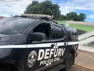 Assaltante que agia com facão é baleado em casa “depenada” na Bandeiras Assaltante que agia com facão é baleado em casa “depenada” na Bandeiras