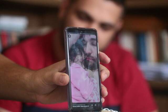 Psic&oacute;loga tentou ouvir menina assassinada, mas ela chorava ao ficar sem o pai