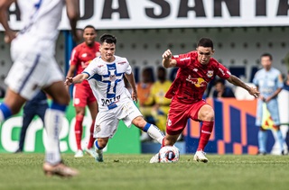 Água Clara e Bragantino se enfrentaram no fim da tarde desta quarta-feira (15), pelo Campeonato Paulista. (Foto: Jhony Inacio/Ag. Paulistão)