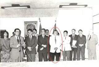 Londres Machado e autoridades de MS durante visita do ex-ministro da Educação Carlos Chiarelli, em 1990 (Foto: Arquivo Pessoal)