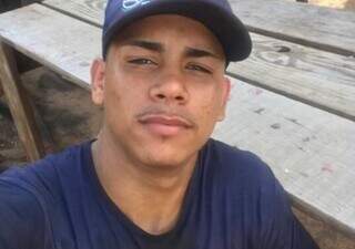 Mec&acirc;nico de 22 anos morre esmagado, enquanto consertava caminh&atilde;o