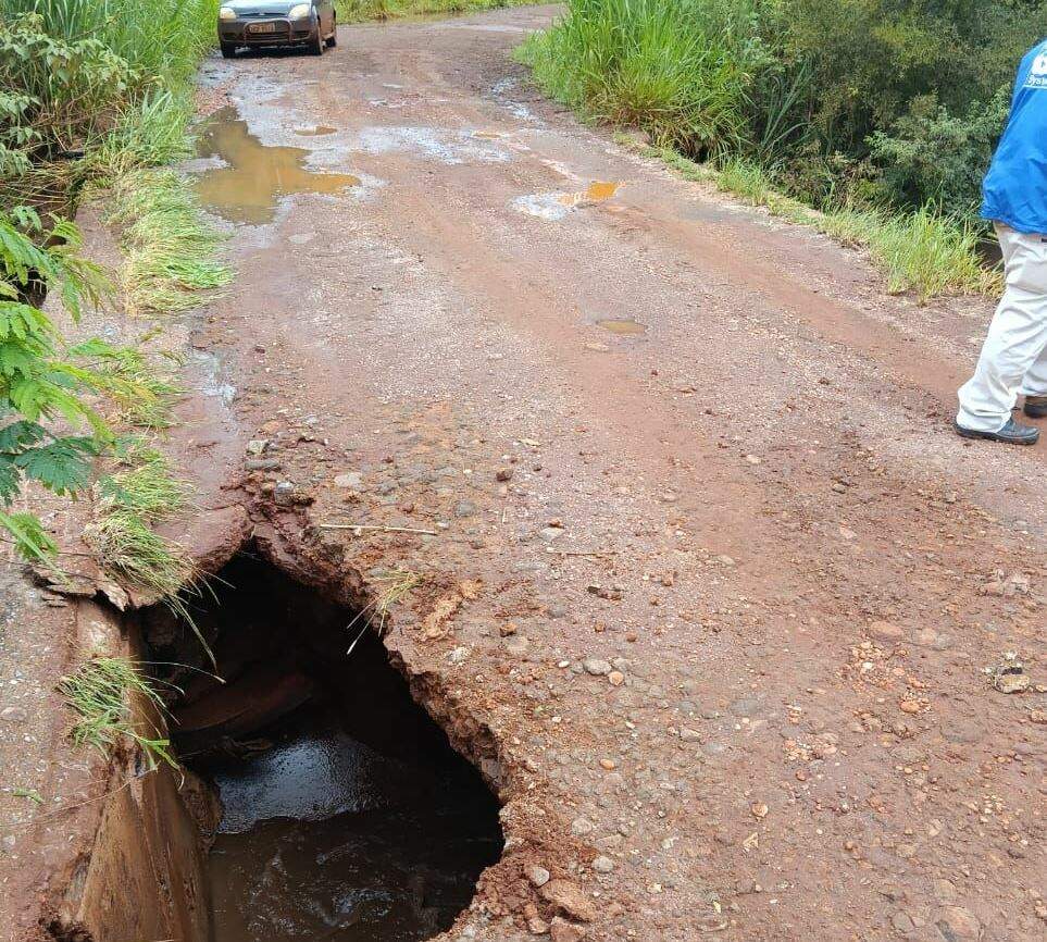 Prefeito decreta emergência em município castigado pela chuva