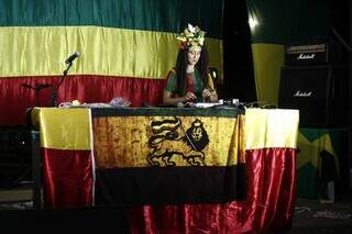 Bloco do Reggae trouxe programação com DJs. (Foto: Alex Machado)