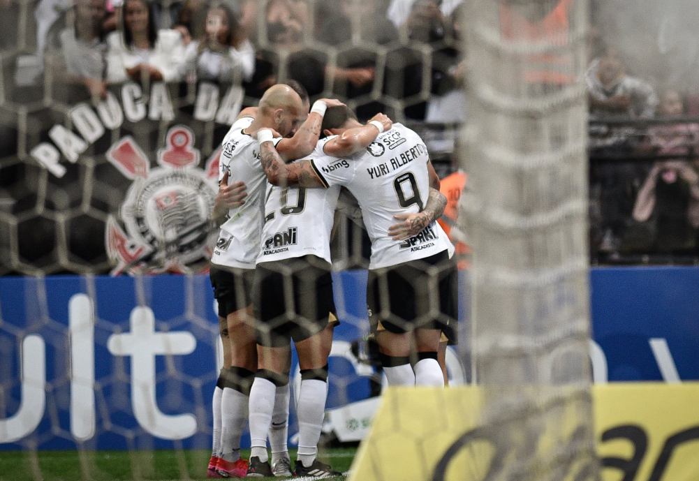 Corinthians vence Mirassol e assume a terceira colocação no Campeonato Paulista
