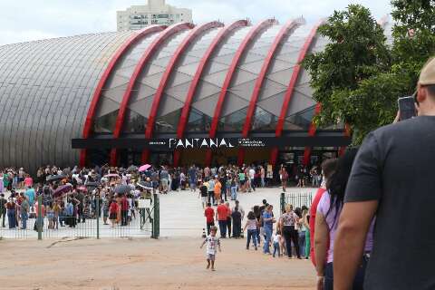 Tentativa de visitar Bioparque Pantanal gera filas 