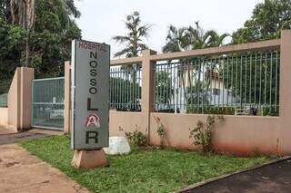 Hospital Nosso Lar na Vila Planalto, em Campo Grande (Foto: Marcos Maluf)