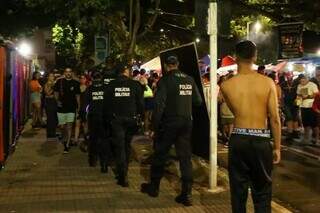 Polícia Militar no local das festividades de Carnaval. (Foto: Campo Grande News)