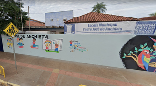  Escola Municipal Padre José de Anchieta, na Vila Planalto, em Campo Grande (Foto: Reprodução/Google Earth)