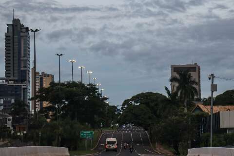 Dia começa quente e com previsão de chuva forte para todo MS