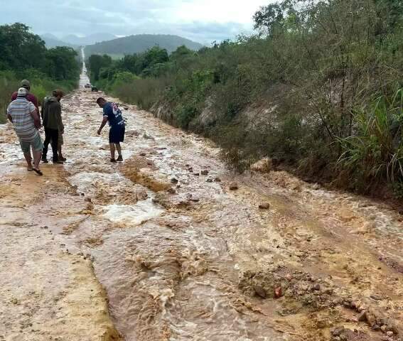 Turismo de Bonito teme preju&iacute;zos com extremos clim&aacute;ticos