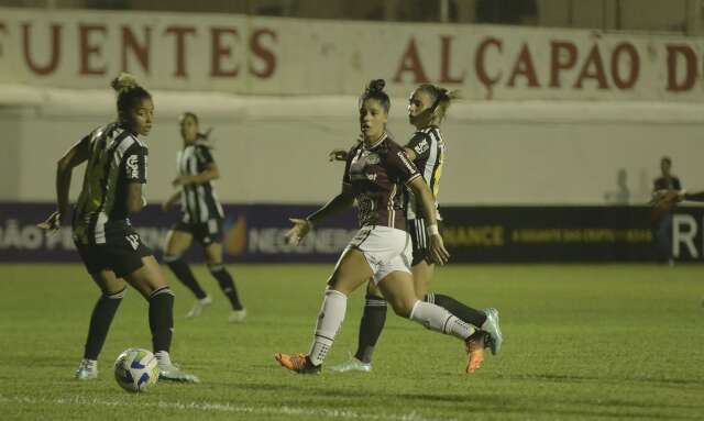 Ferrovi&aacute;ria supera Atl&eacute;tico-MG por 4 a 2 no Brasileiro Feminino