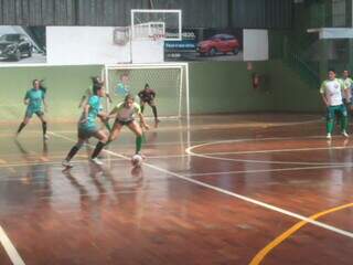 Partida de futsal no Ginásio do Clube União dos Sargentos em Campo Grande (Foto: Divulgação)