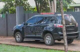 Viatura da Defurv, delegacia responsável pelo caso. (Foto: Arquivo/Campo Grande News)