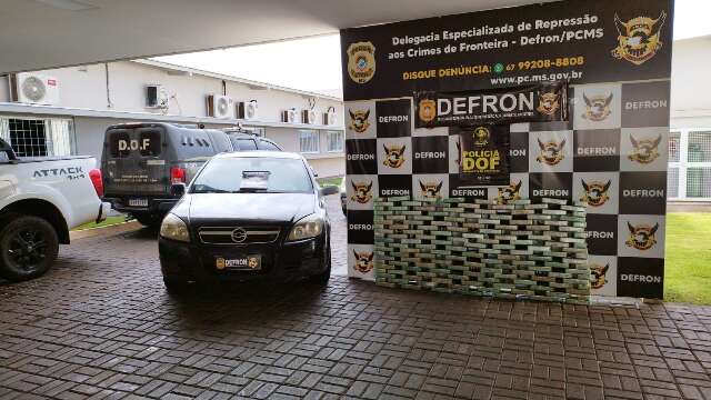 Pol&iacute;cia apreende carga de pasta base estimada em R$ 4,5 milh&otilde;es