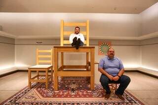 Maior museu de ilusão diverte com física que rende fotos malucas Maior museu de ilusão diverte com física que rende fotos malucas