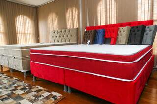 Para dormir feito rei ou rainha, aproveite o colchão king size por só R$ 2.690 à vista ou 12x de R$ 225. Foto Marcos Maluf