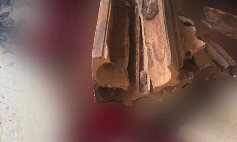 Pol&iacute;cia bate em casa para intima&ccedil;&atilde;o e encontra suspeito de furto morto
