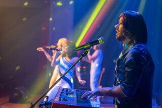 Fim de semana tem tributo ao Abba, feira de brech&oacute;s e Techno na Rua