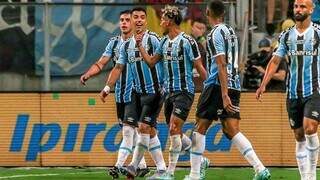 Jogadores do Grêmio após comemoração de gol. (Foto: Divulgação)